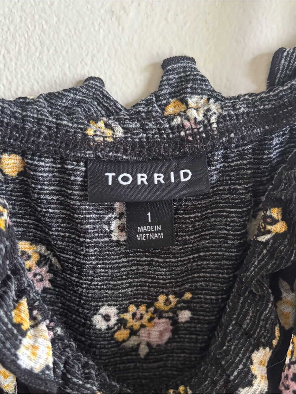 torrid Black Floral Ruffle Cami with Adjustable/Removable Straps - Picture 2 of 6